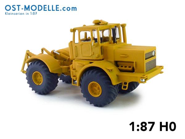 Traktor Kirovets K701 gelb ohne Motorverkleidung